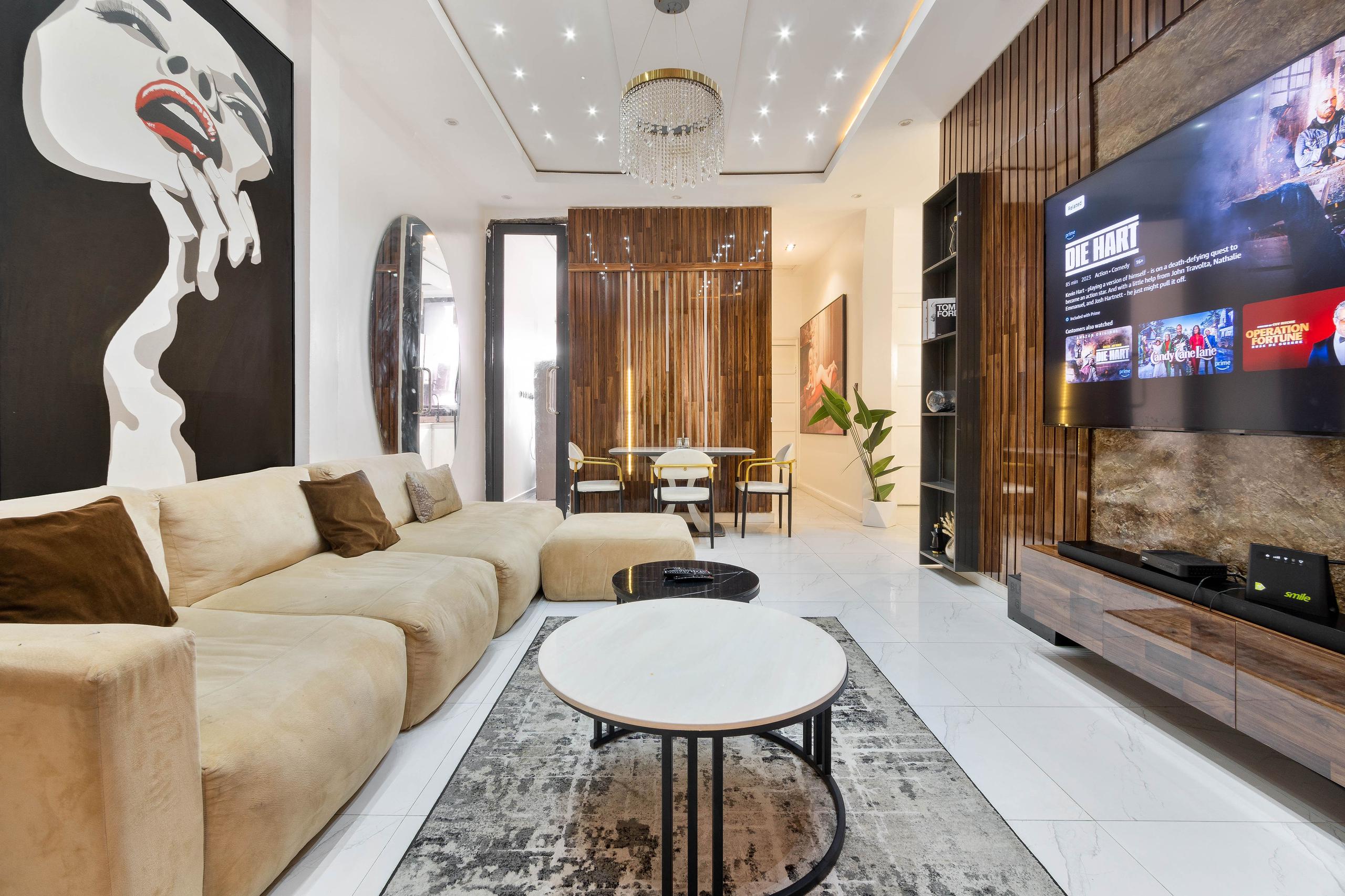 Contemporary Urban Elegance